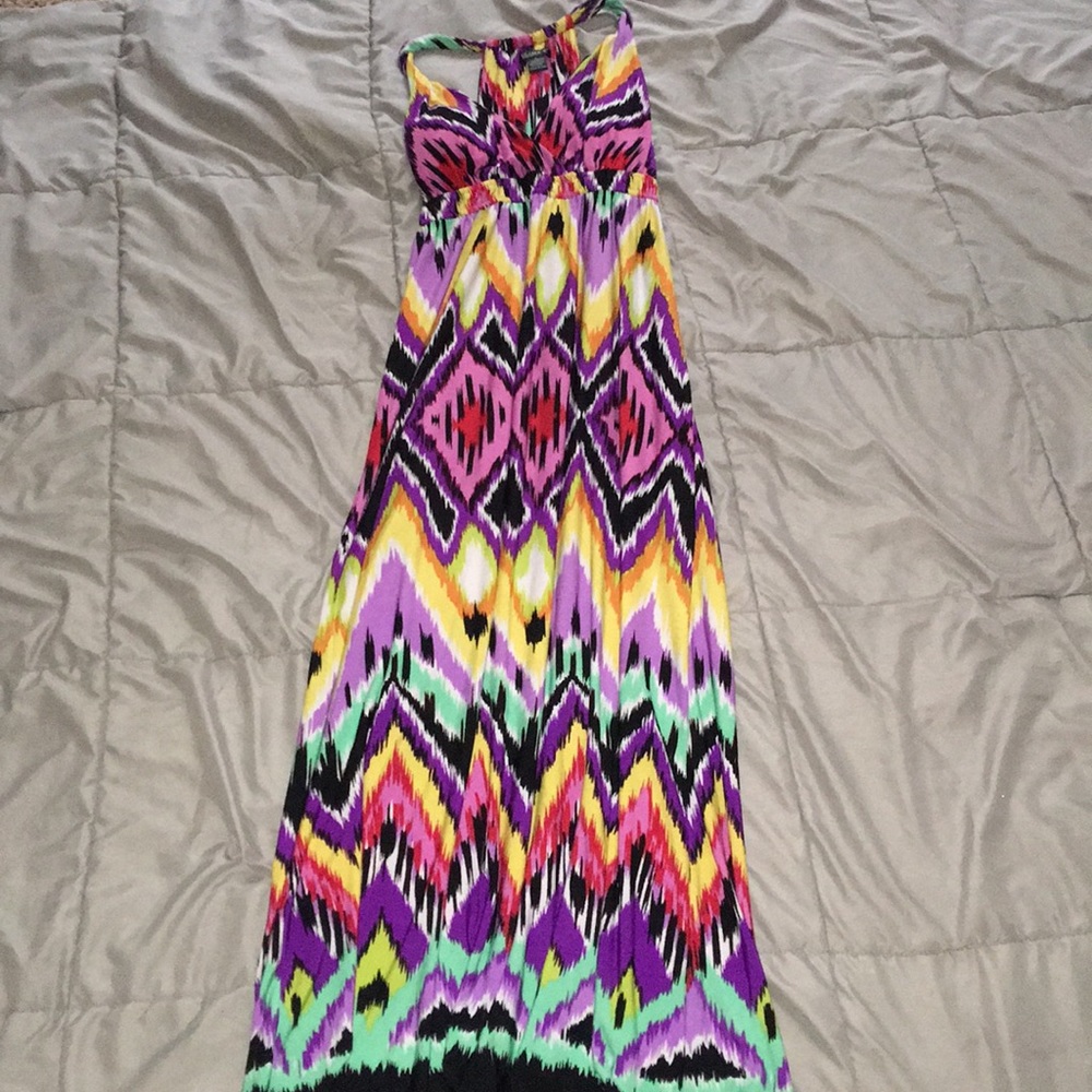 Maxi dress. Size 12 cute and colorful
